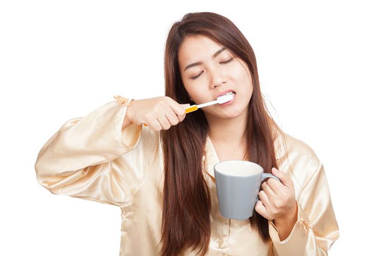 刷牙時流血還要繼續刷嗎？
