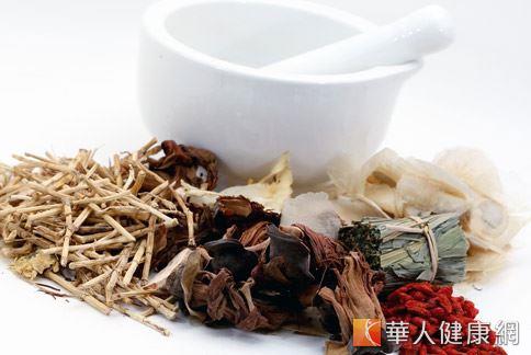 懷孕一定要中藥進補?安胎4迷思