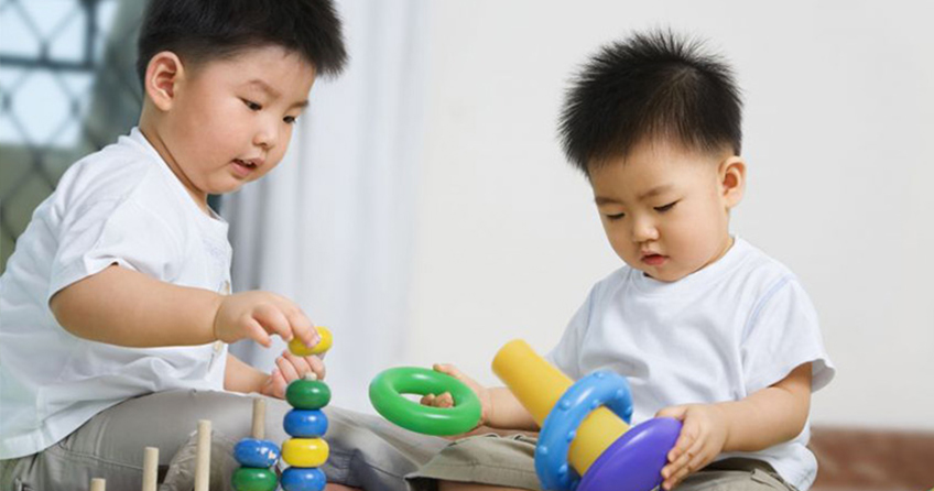 【0-3歲】玩具別瞎買！選對分齡玩具，才能玩出專注力與學習力！