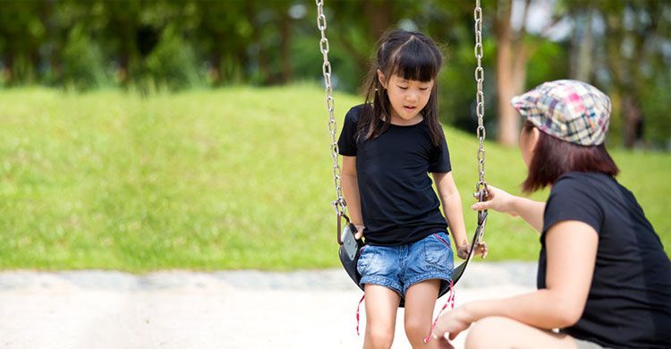 公園的鞦韆，我為什麼不可以一直盪