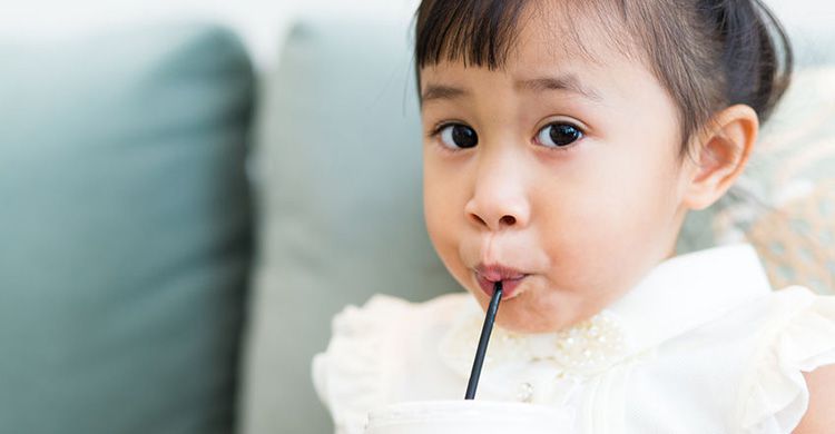 一瓶養樂多，孩子沒有因此健康多多？