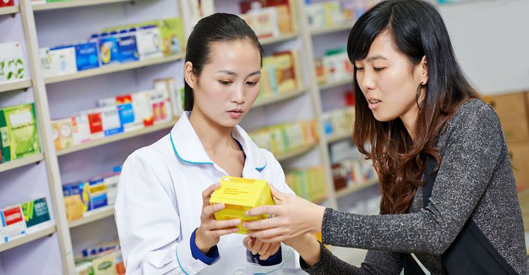 邱柏鈞醫師：上呼吸道感染，孩子感冒藥怎麼吃？