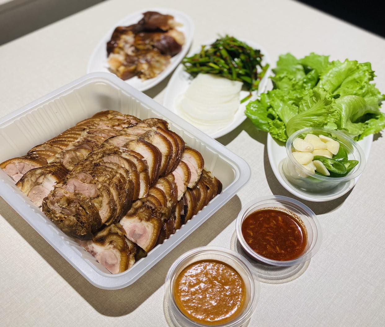 聚餐推薦／韓國人開的餐廳《韓華園》招牌菜：韓式豬腳