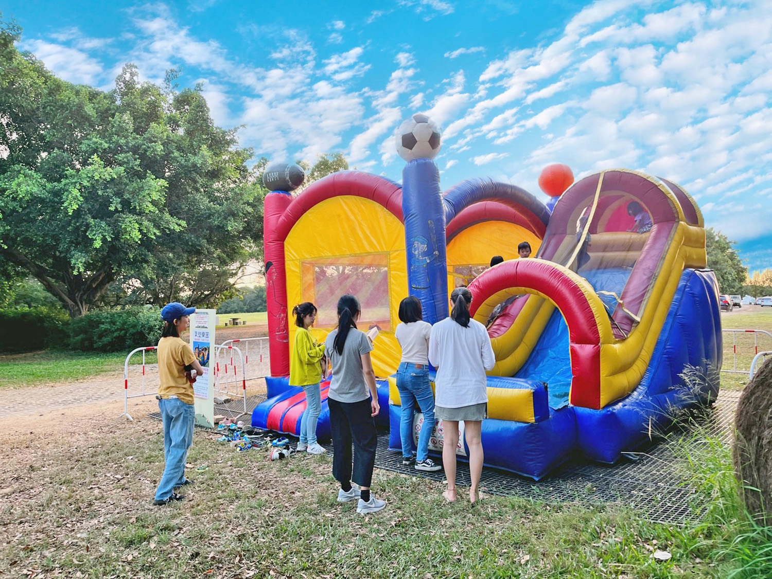 氣墊樂園